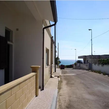 Holiday home Casa Vacanza Letizia *